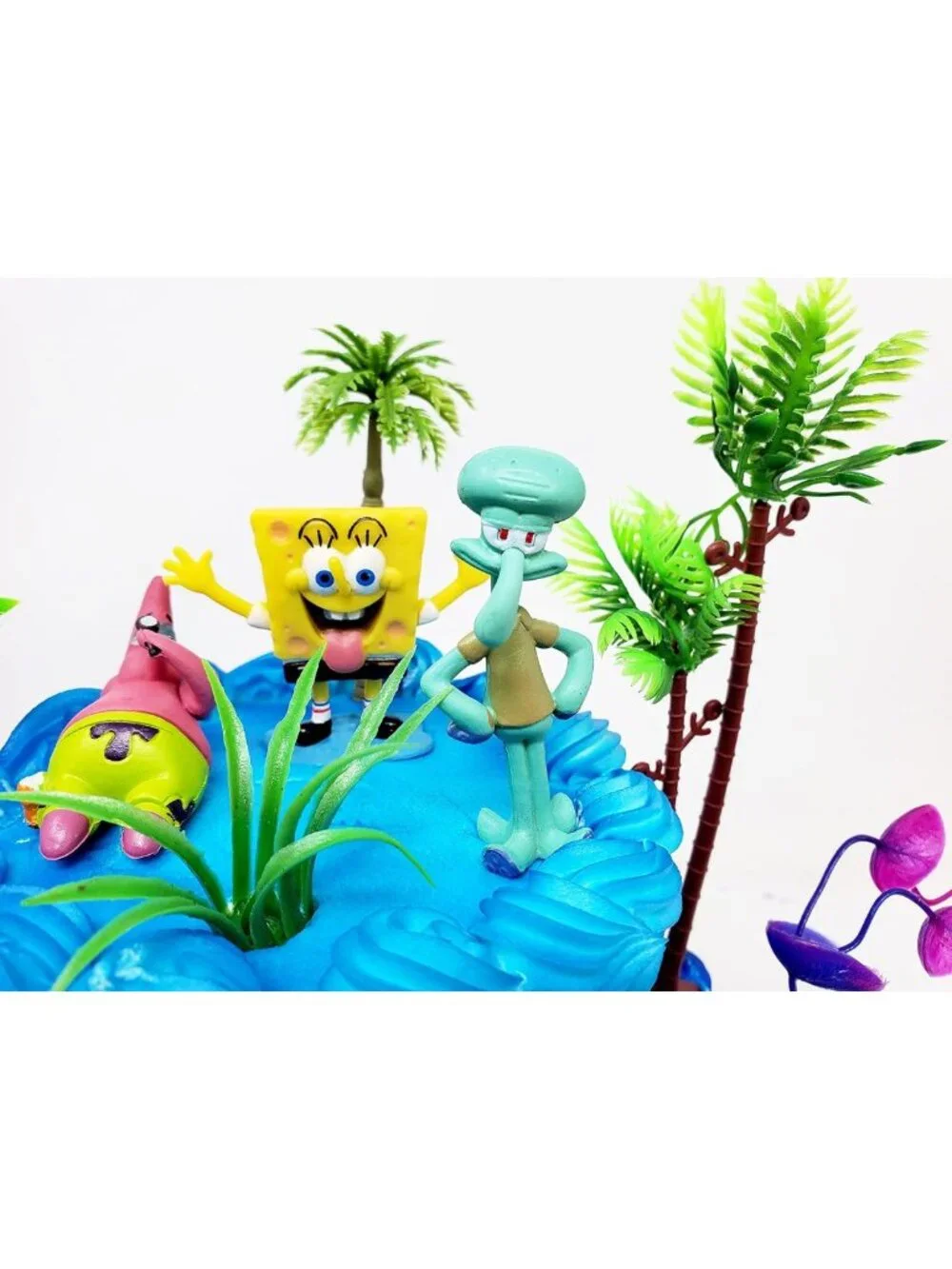 Colorful Spongebob Cake Topper Set for Birthday Parties - 12 Fun Figures